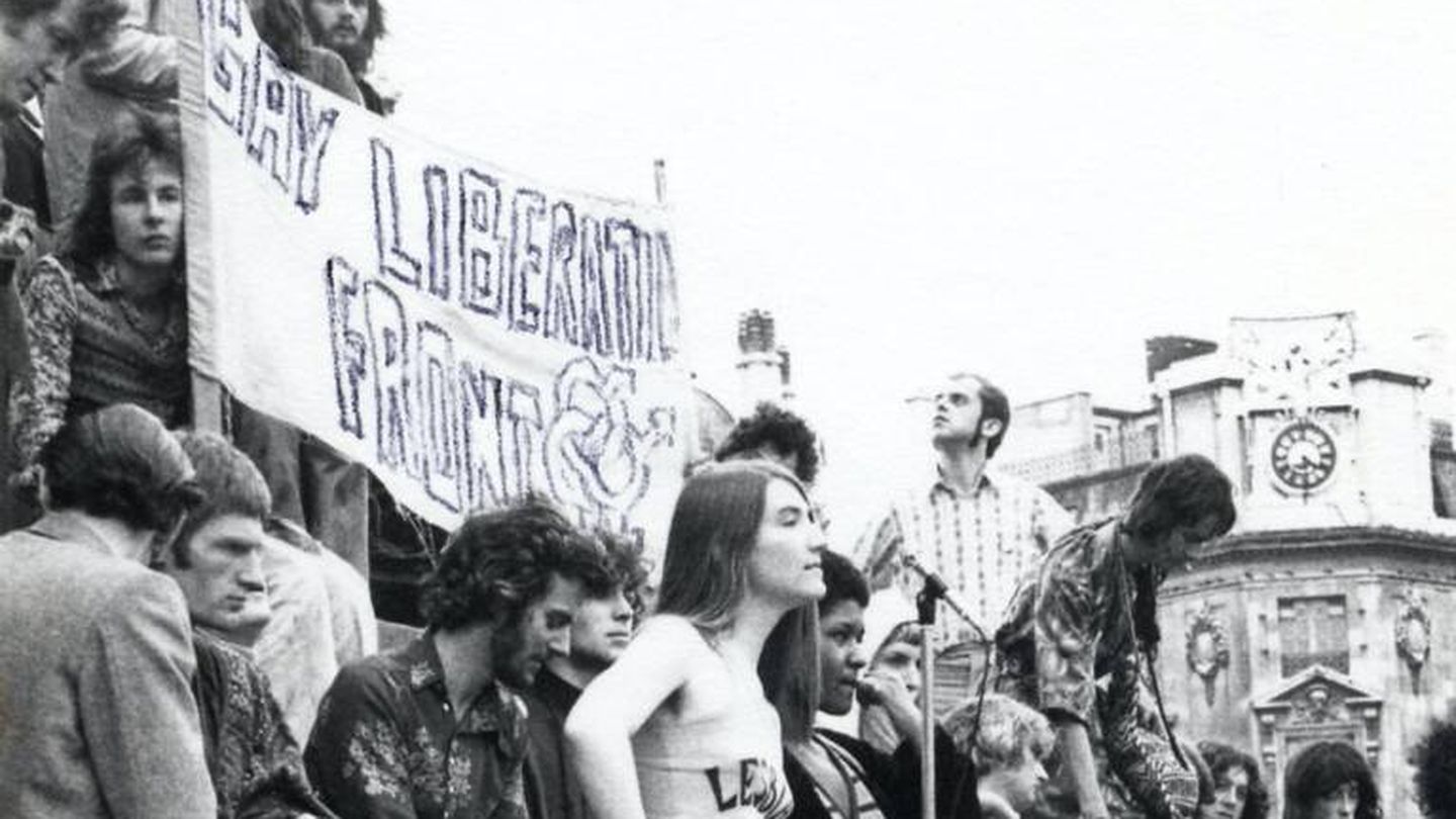 Manifestación por los derechos del colectivo LGTBIQ+ con miembros del Gay Liberation Front en 1972. (University of Liverpool)