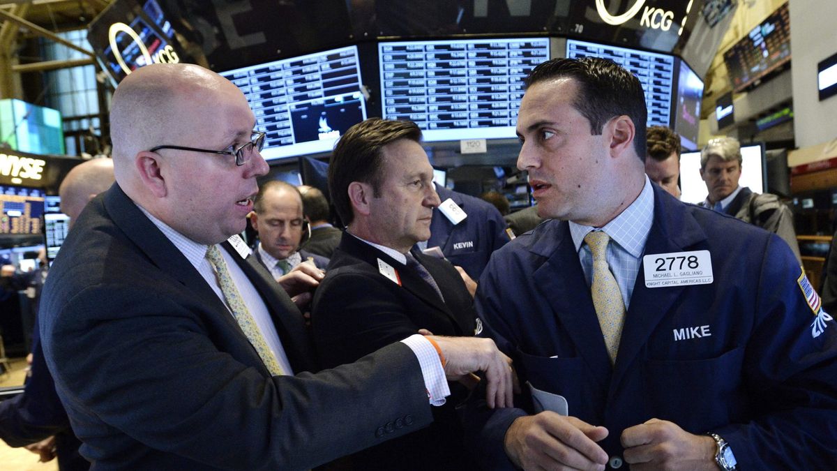 Wall Street cede terreno ante el temor de que que los estímulos "no duren para siempre"