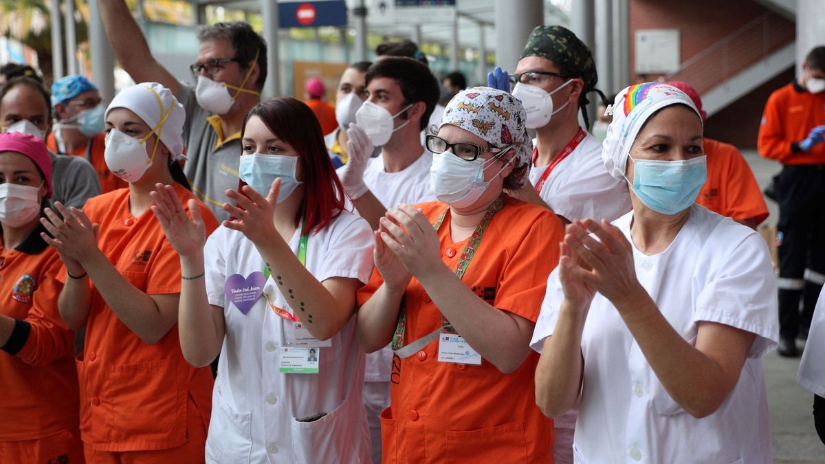 Colegio de médicos será acusación en casos de contagio por mascarillas defectuosas