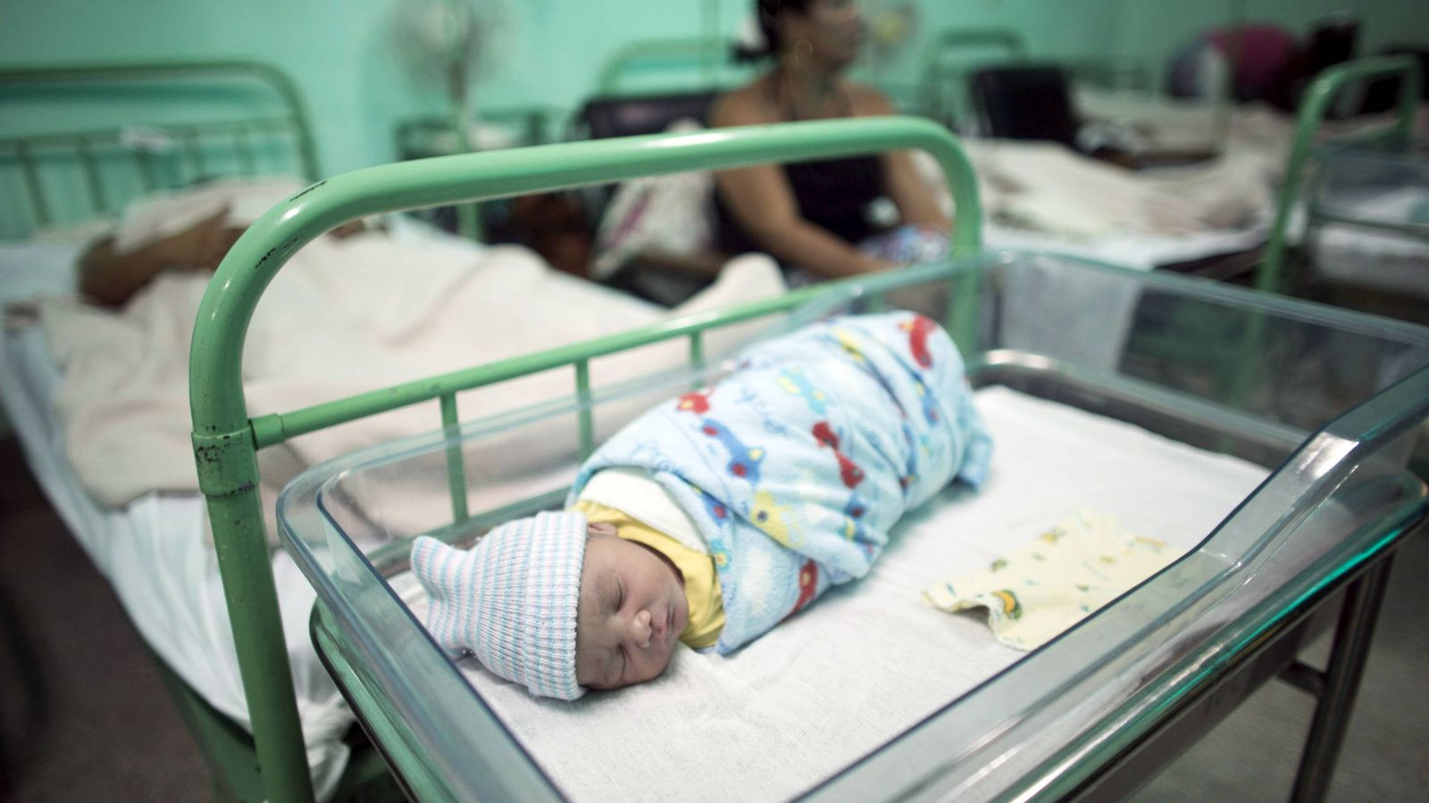 Foto: Un recién nacido en el hospital Ana Betancourt de Mora en Camaguey, en junio de 2015. (Reuters)