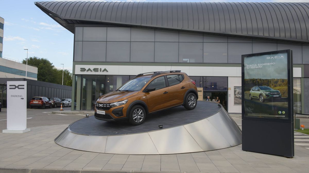 Dacia moderniza la imagen de sus concesionarios de cara a su siguiente ofensiva