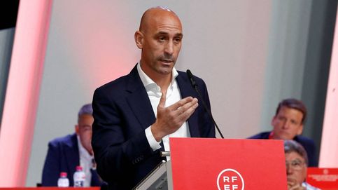 Luis Rubiales dimite como presidente de la RFEF y vicepresidente de la UEFA