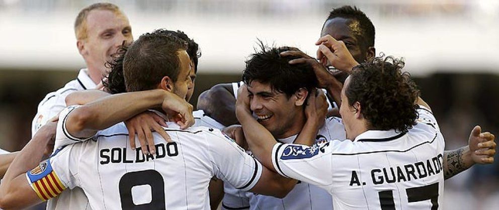 Foto: El Valencia alimenta el 'fuego' de la Champions con una goleada incontestable a Osasuna