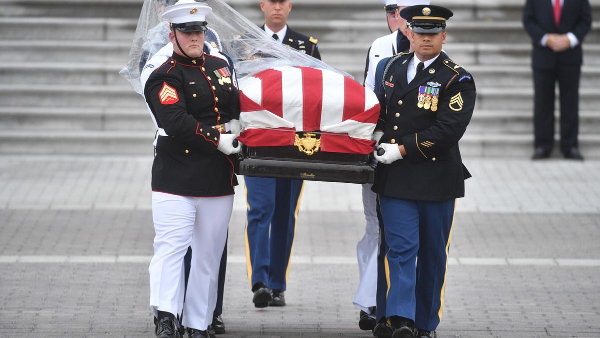 La hija de McCain: "América no necesita ser grande otra vez porque siempre lo fue"