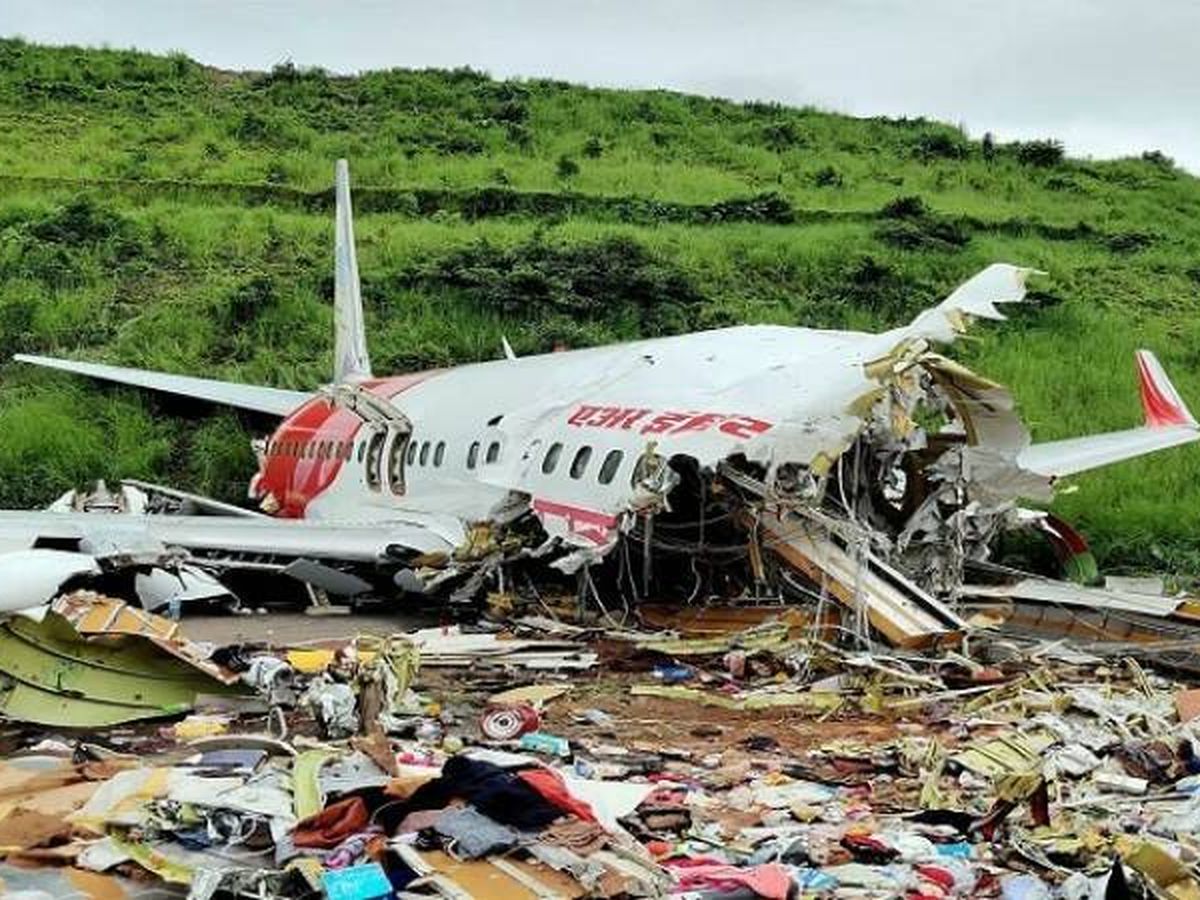 Foto: Foto del avión siniestrado, sacada del informe oficial.