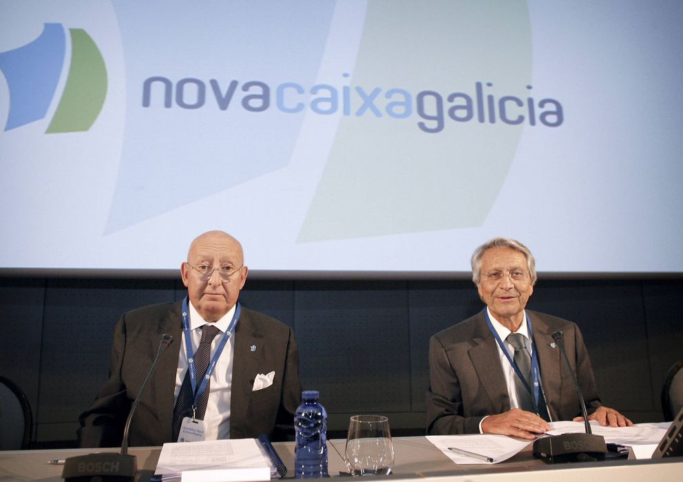 Foto: El copresidente de Novacaixagalicia (NCG), Julio Fernández Gayoso (d), y Mauro Varela (i), respectivamente (Efe)