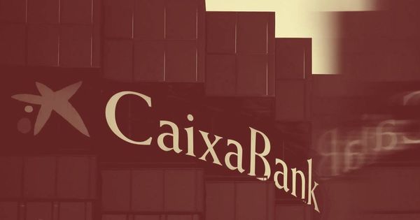 Foto: Foto de archivo de las oficinas de CaixaBank en Barcelona. (Reuters)
