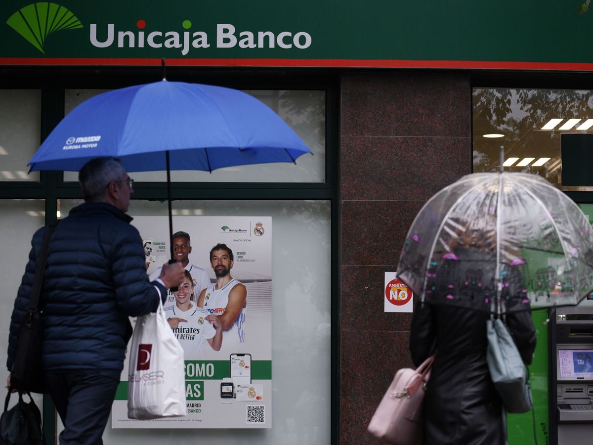 Foto: Oficina de Unicaja Banco en Madrid. (Europa Press/Fernando Sánchez)