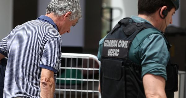 Foto: Ángel María Villar, tras su detención. (Reuters)