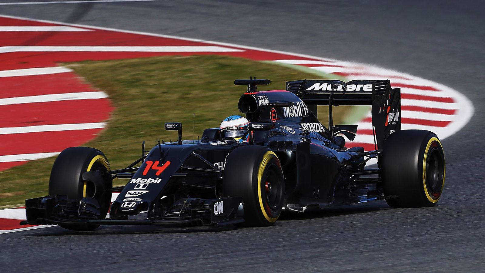 Foto: El McLaren ha completado 710 vueltas en pretemporada (Alejandro García/Efe)