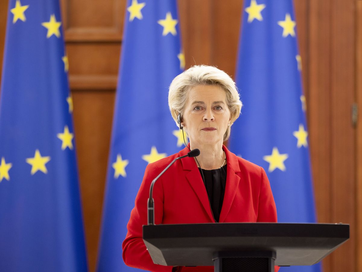 Foto: Ursula von der Leyen, presidenta de la Comisión Europea. (EFE/Dumitru Doru)