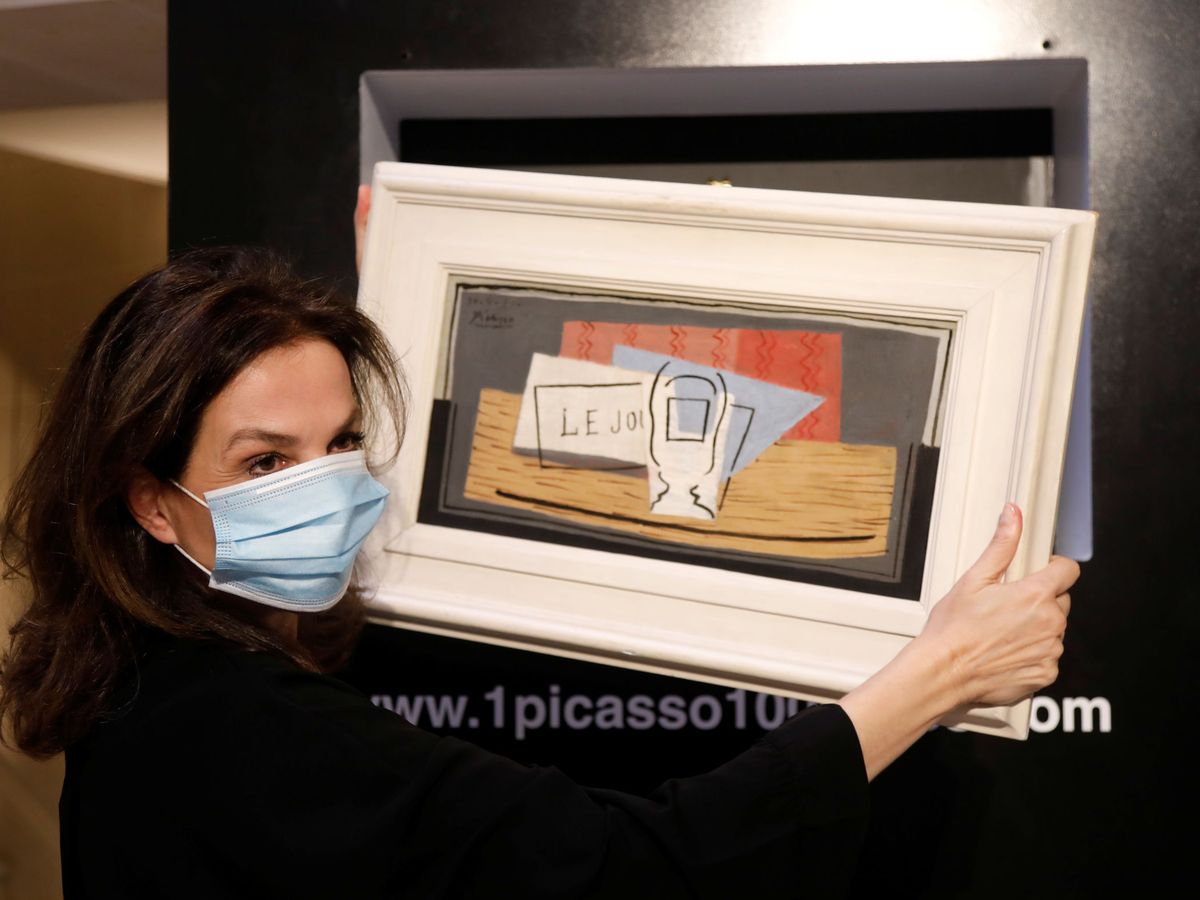 Foto: 'Naturaleza muerta', de Pablo Picasso, ya tiene nueva propietaria por solo 100 euros (Reuters/Charles Platiau)