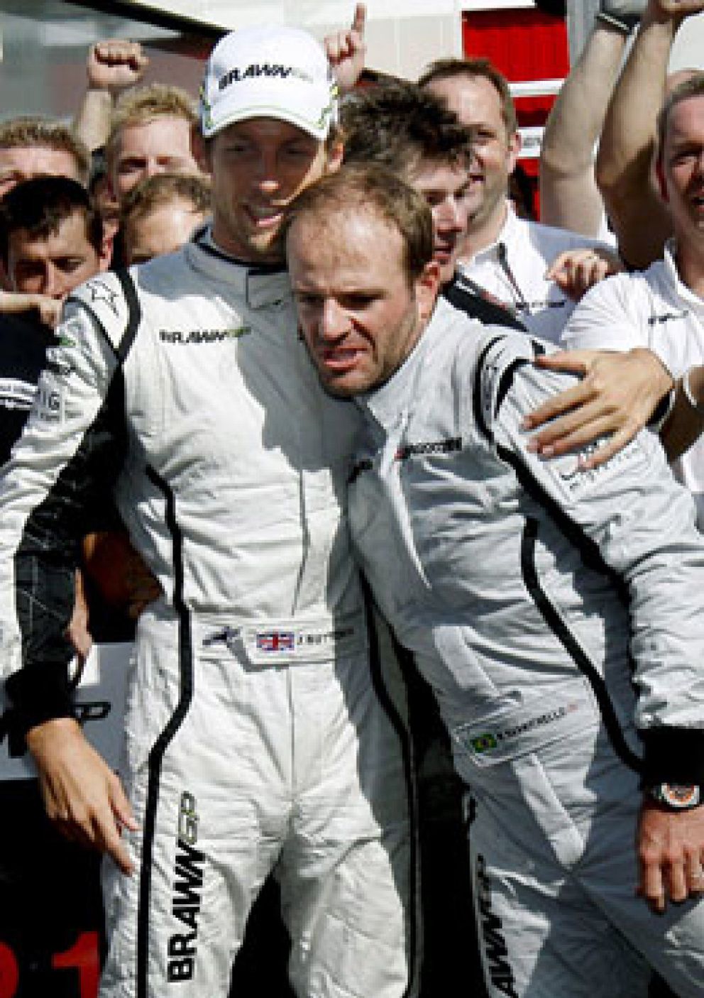 Foto: Barrichello se irá si detecta favores a Button