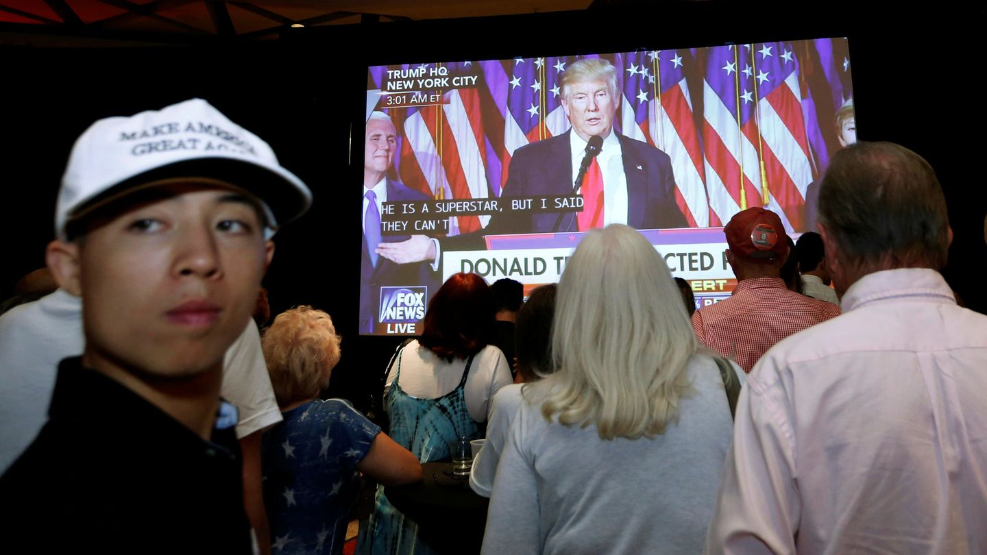 Partidarios de Donald Trump en Phoenix, Arizona. (Reuters)
