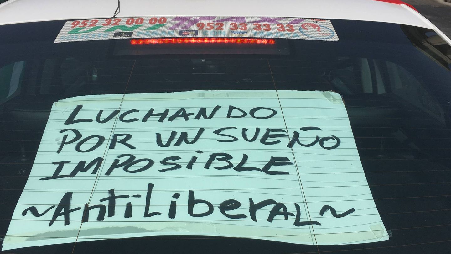 La reivindicación de un taxista de Málaga. (A. R.)