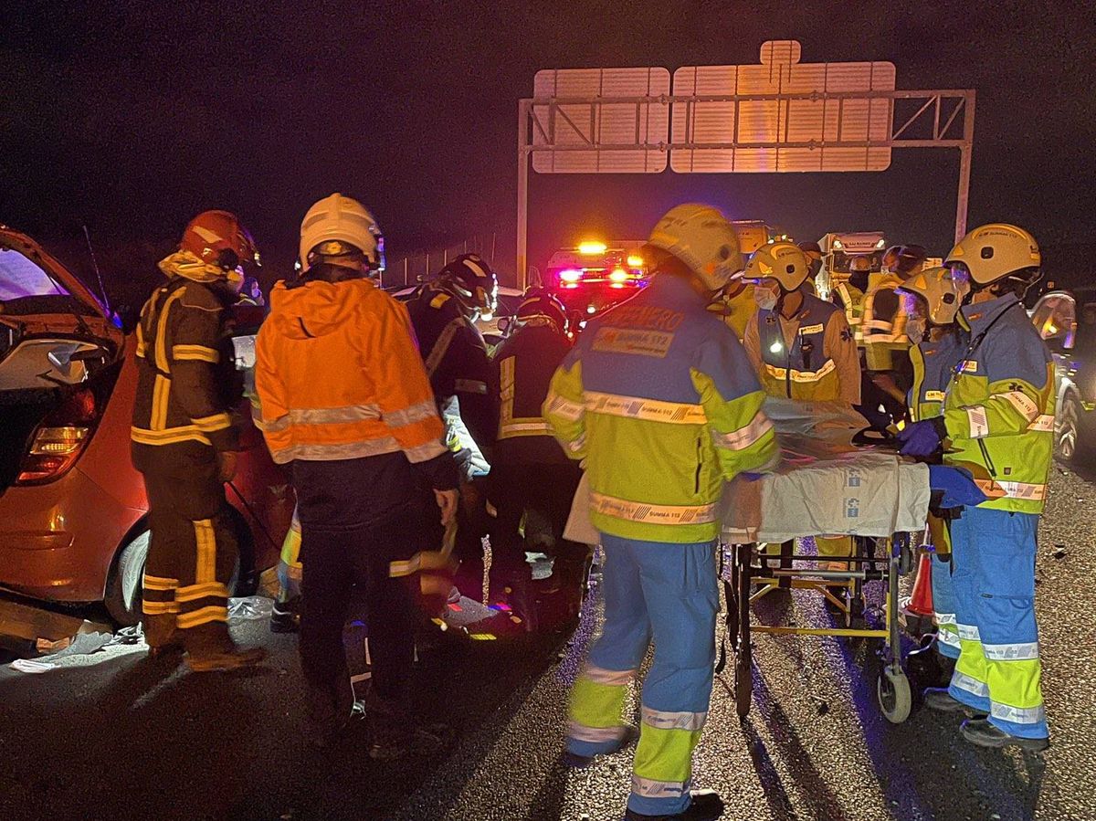 Foto: Imagen del accidente, ocurrido en la noche del 20 de diciembre. Foto: 112 Emergencias Madrid