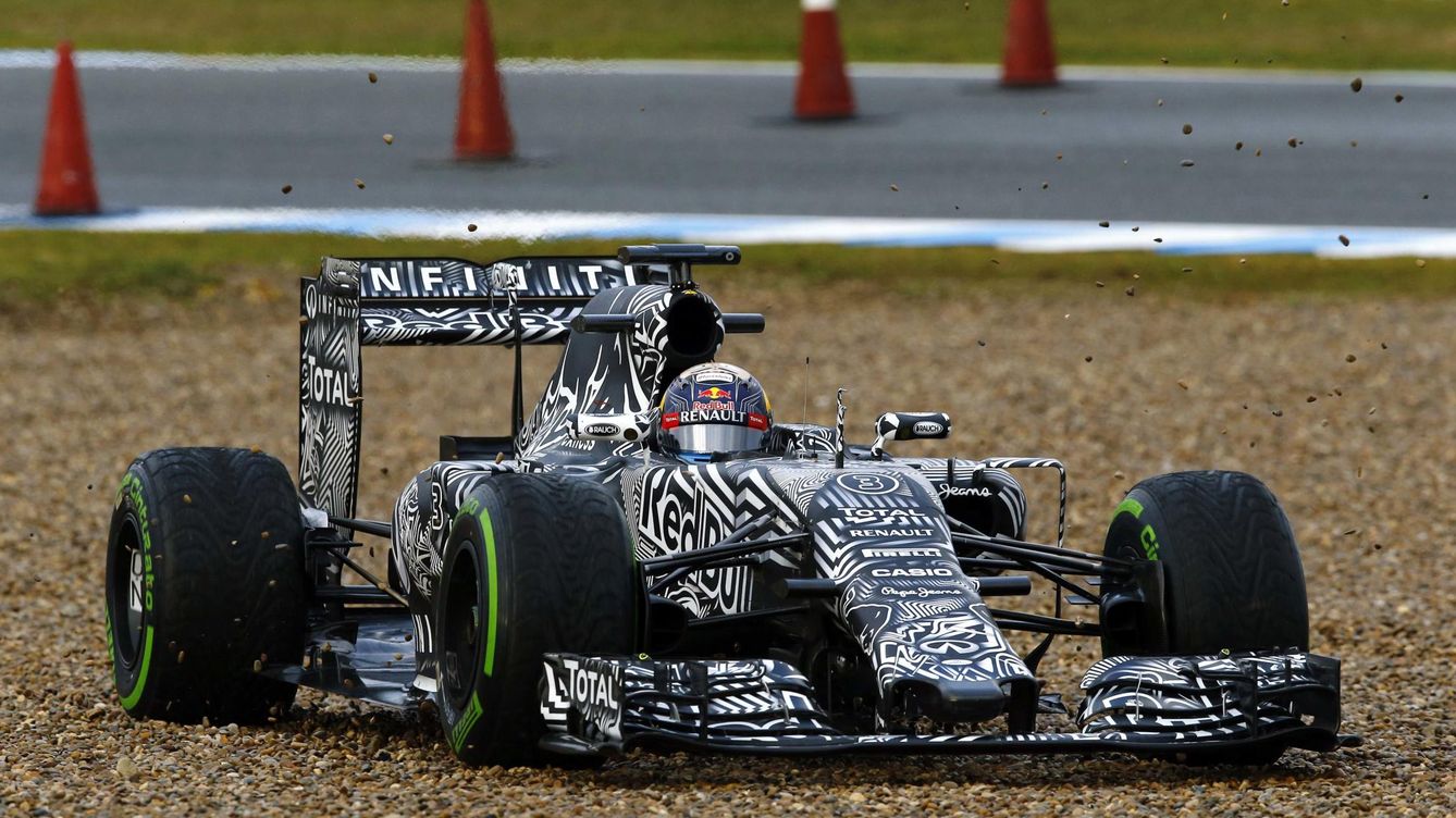 Foto: El Red Bull de Daniel Ricciardo en los test de Jerez (REUTERS/Marcelo del Pozo)