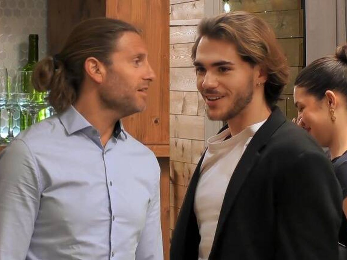 Foto: Miguel y Candela junto a Matías Roure en 'First Dates'. (Mediaset)