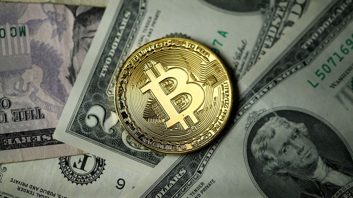El bitcoin vuela un 20% tras el 'crash' de Silicon Valley Bank y todas las criptomonedas resurgen