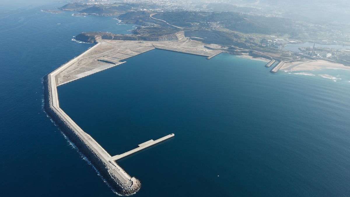 El proyecto de Maersk plantea una nueva oportunidad para el puerto exterior de A Coruña
