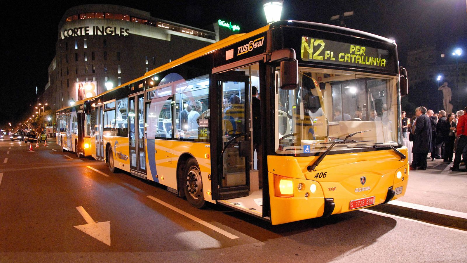 Foto: Autobuses nocturnos de Barcelona. (Foto: tusgsal.cat)