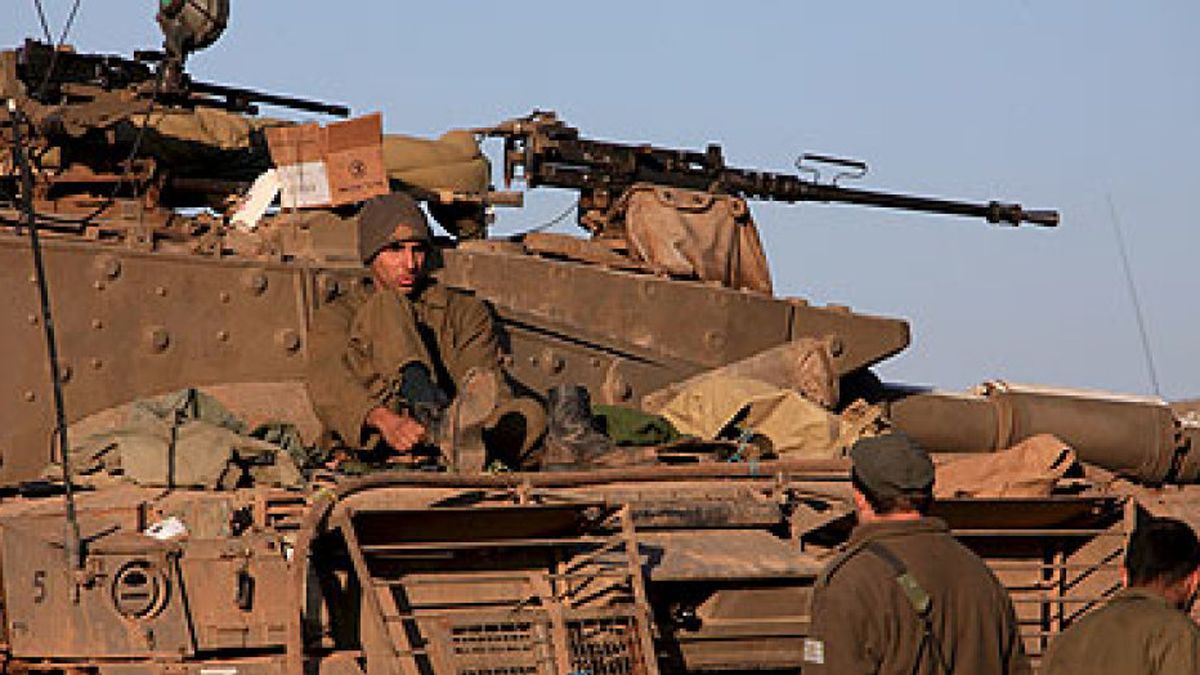 El disparo de un tanque israelí mata a ocho miembros de una misma familia