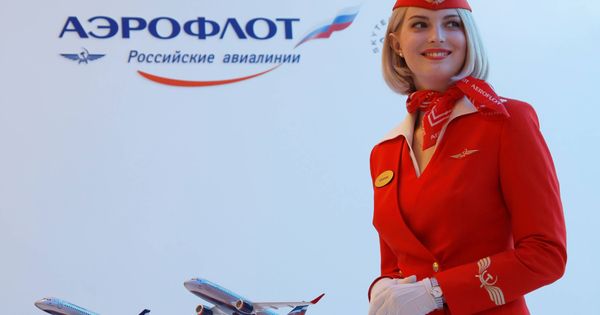 Foto: Una azafata modelo, según los estándares de Aeroflot. (Reuters)