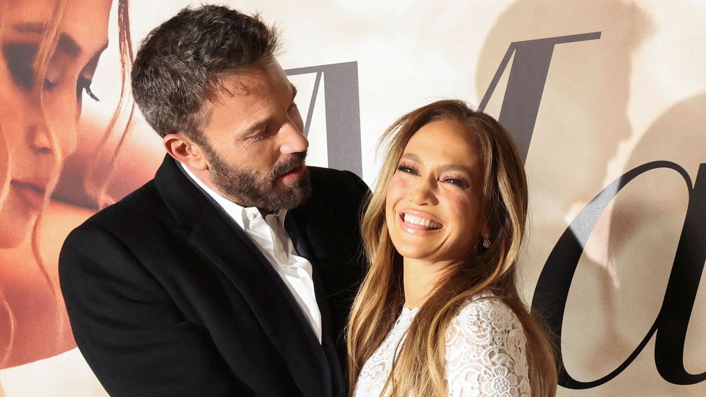 Jennifer Lopez y Ben Affleck. (Reuters/Mario Anzuoni)
