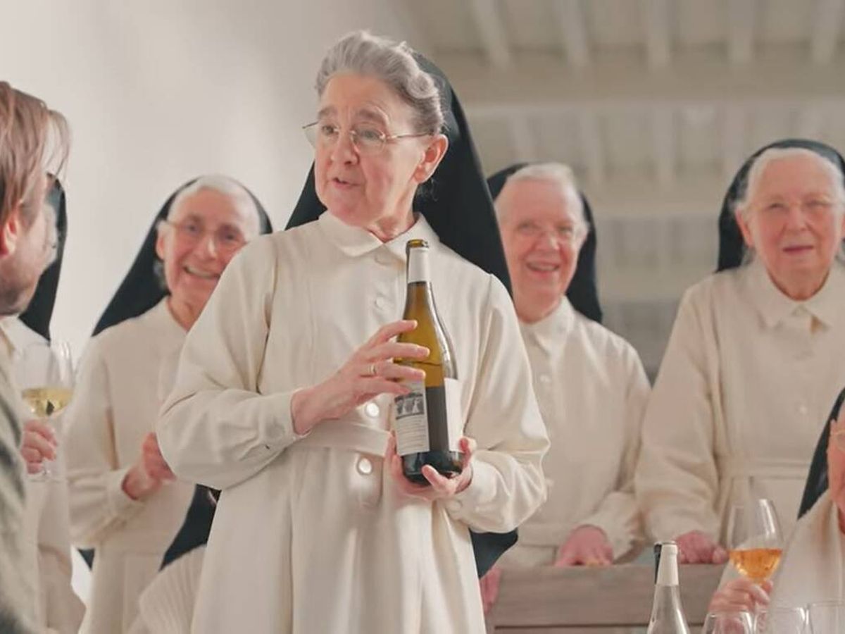Foto: Campaña de las monjas de un convento de Holanda para vender vino. (Youtube:Breda Maakt Mij Blij)