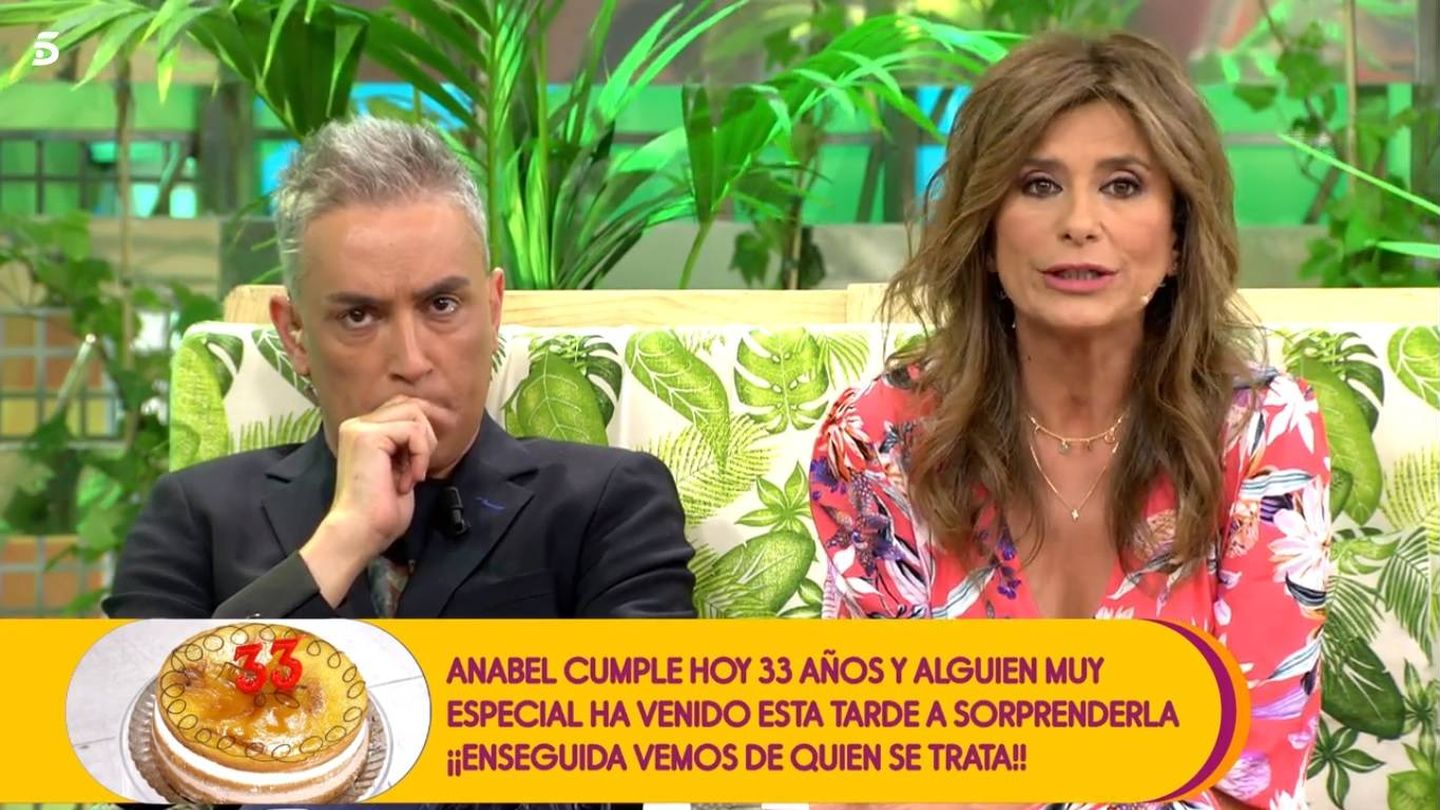 Gema López explicando en Sálvame que Isabel Pantoja debe 500.000 euros a sus amigos