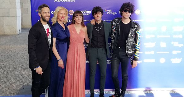 Foto: Aitana, Roberto Leal, Javier Ambrossi, Javier Calvo y Anne Igartiburu en Eurovisión 2018