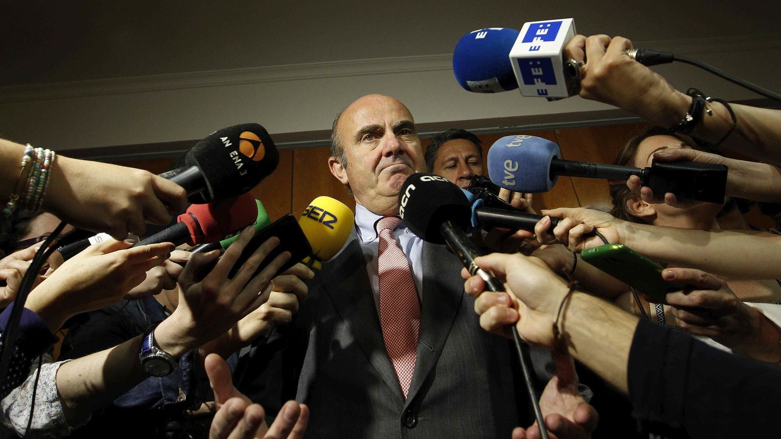 Foto: El ministro de Economía en funciones, Luis de Guindos. (EFE)