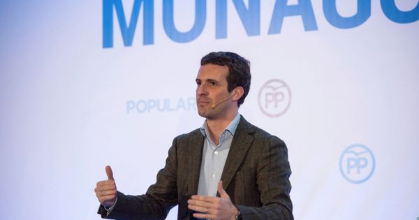 Foto: Casado confirma a Monago como candidato a la Junta de Extremadura. (EFE)