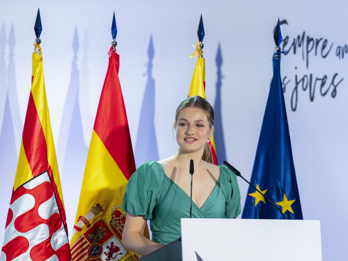 Foto:  La princesa Leonor durante la ceremonia de entrega de los premios de la Fundación Princesa de Girona. (EFE/David Borrat)