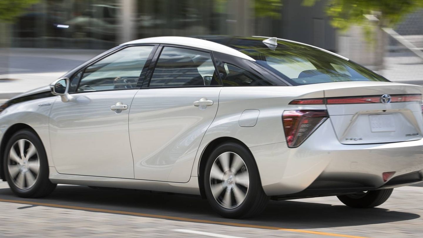 Toyota Mirai, un coche de hidrógeno.