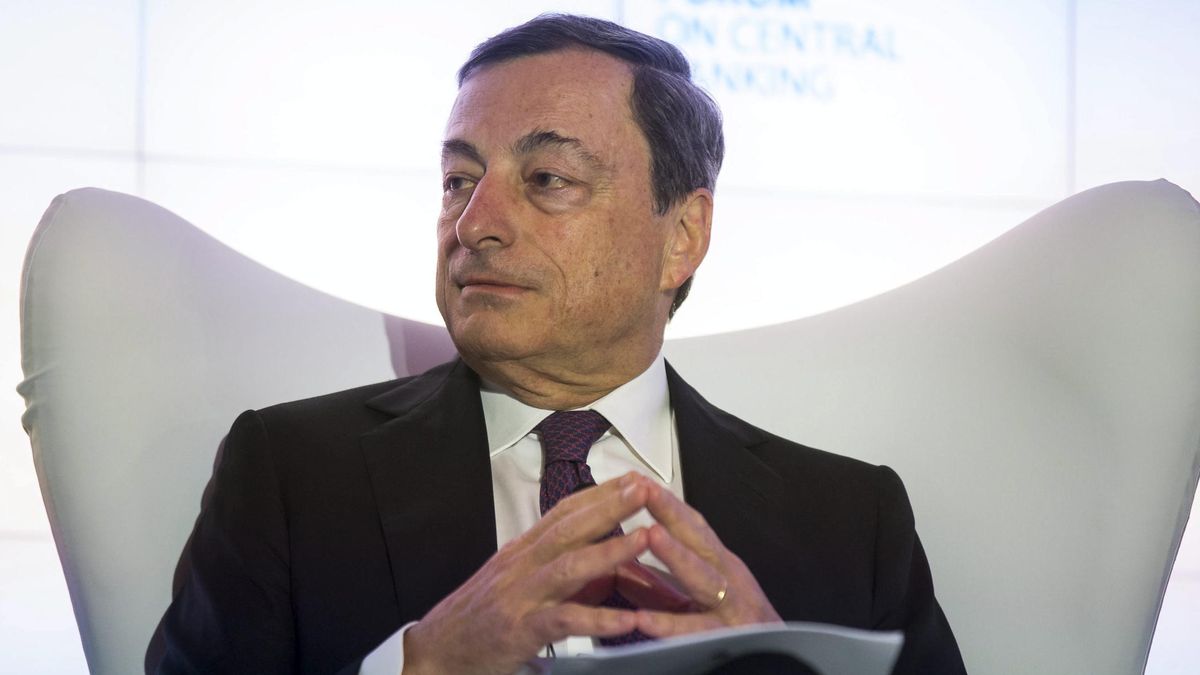 El 'helicóptero' Draghi dispara billetes para lograr que la inflación suba al 2%