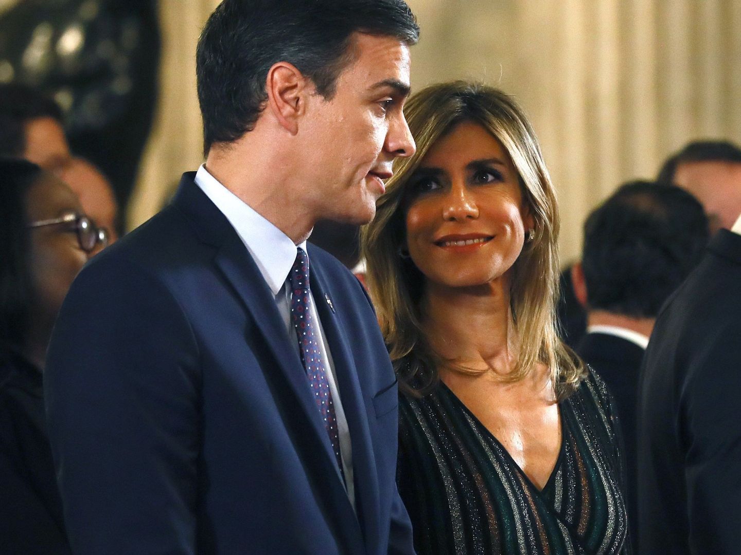 Pedro Sánchez y su mujer, Begoña Gómez. (EFE)