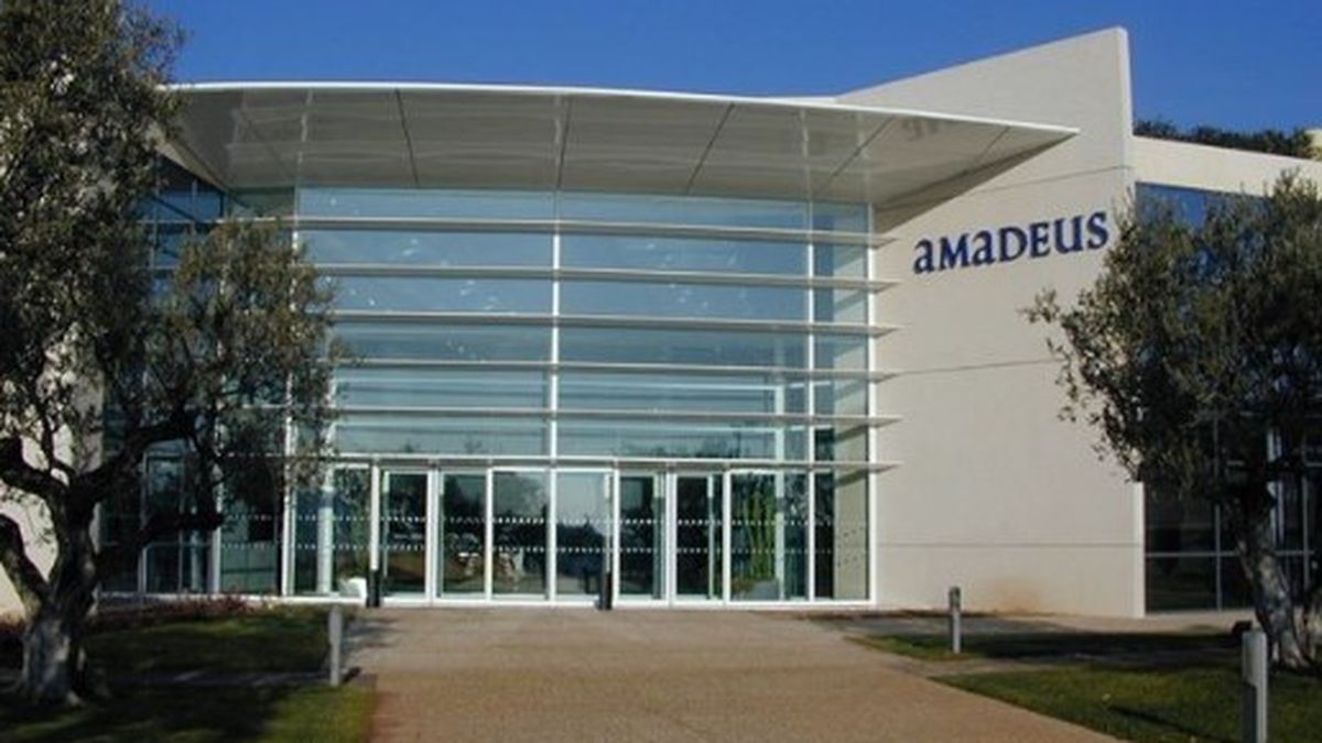 Amadeus rebota un 4% y roza máximos históricos tras su acuerdo con Southwest