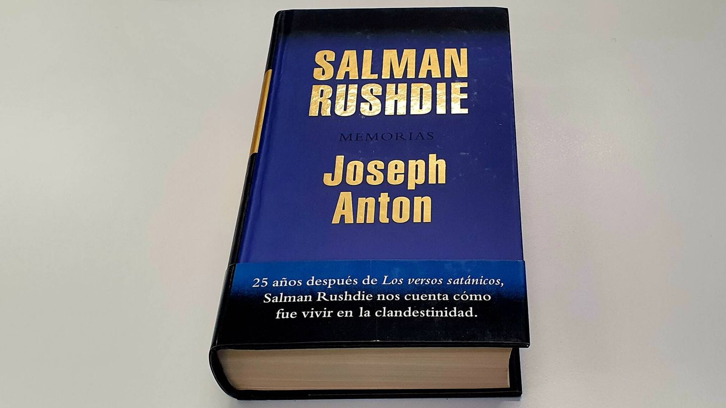 'Joseph Anton', de Salman Rushdie. (Literatura Mondadori, 2012)