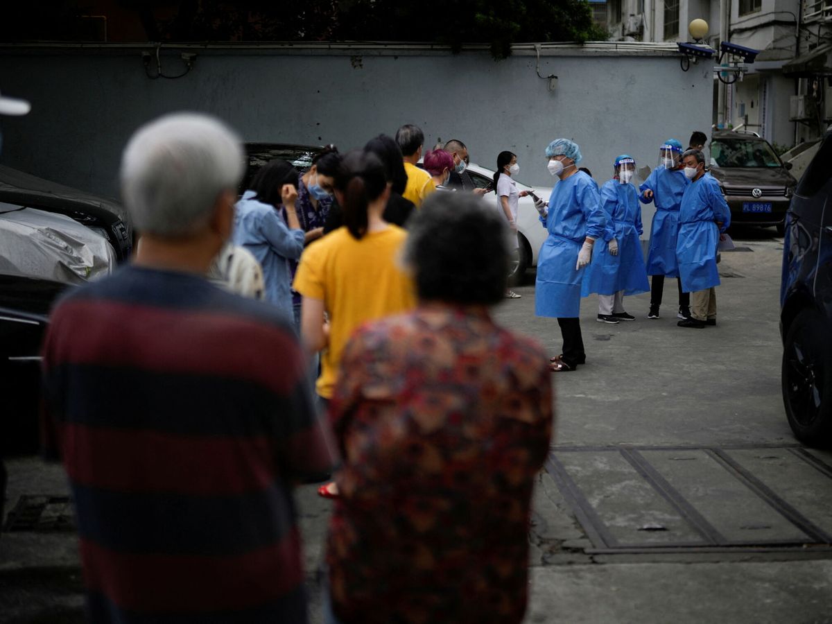 Foto: Test contra el coronavirus en Shanghái. (Reuters/Aly Song)