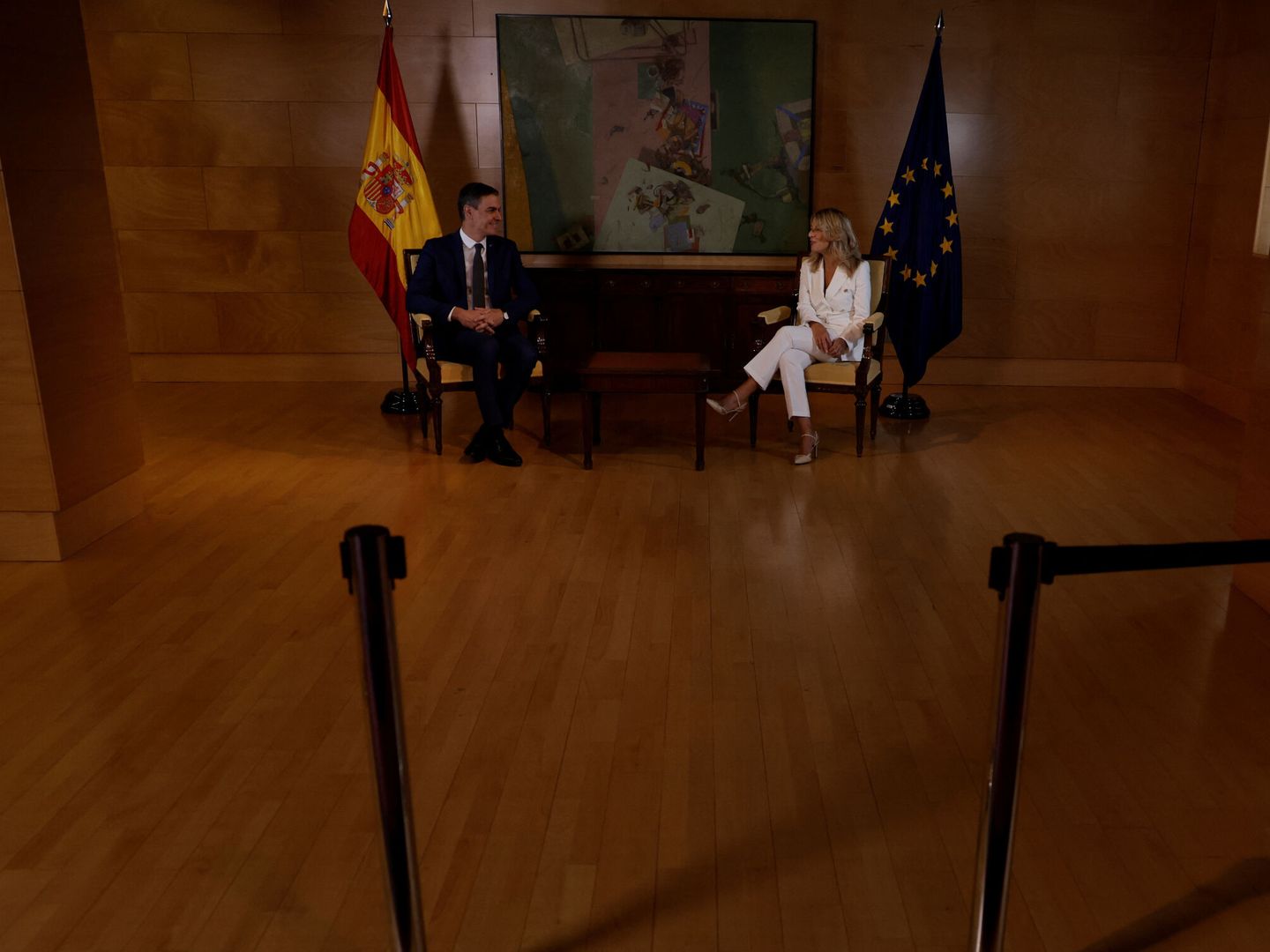 El presidente del Gobierno, Pedro Sánchez, y la vicepresidenta segunda, Yolanda Díaz. (Reuters)