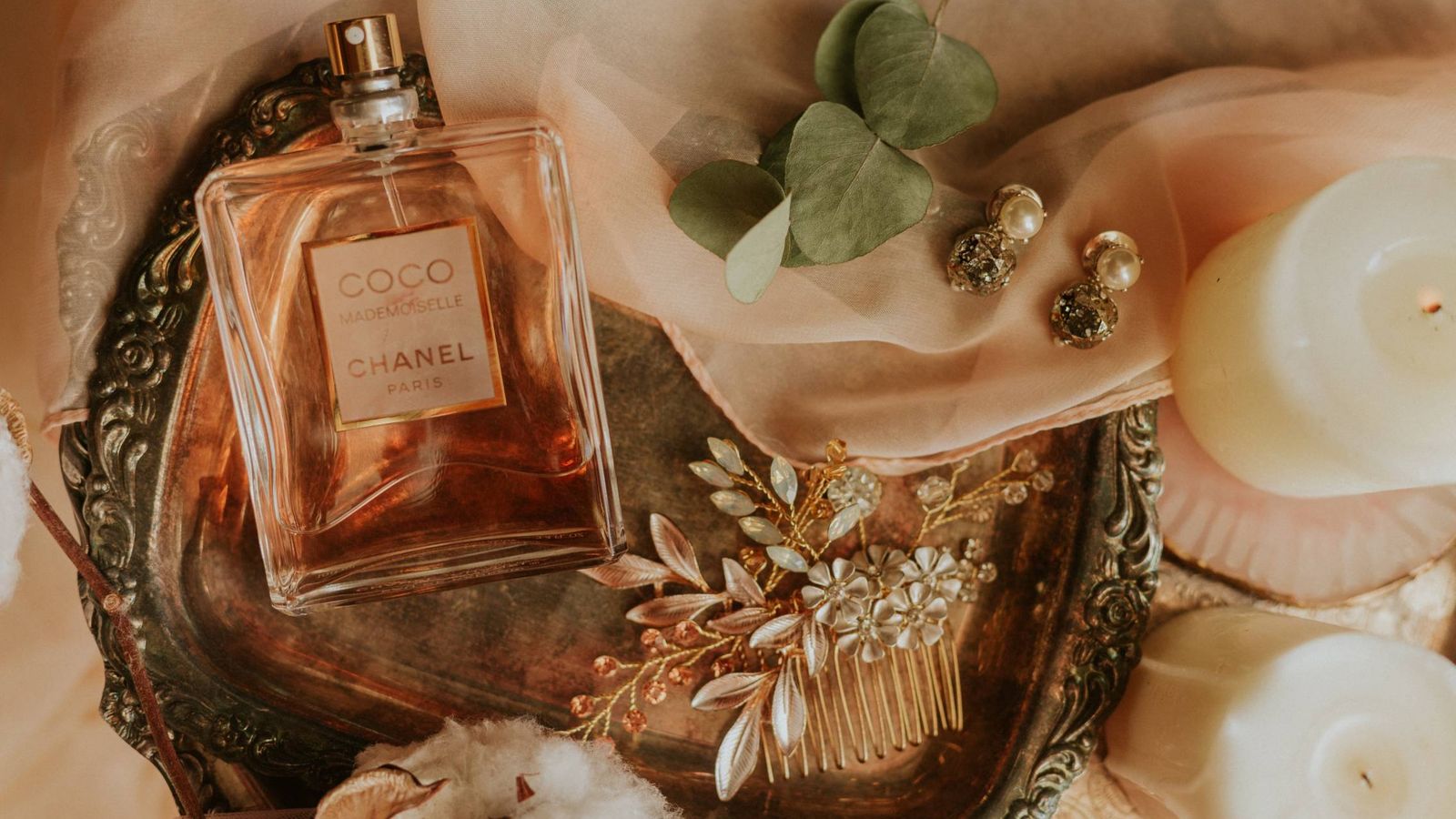 Perfumes decorativos que además huelen de maravilla. (Unsplash)