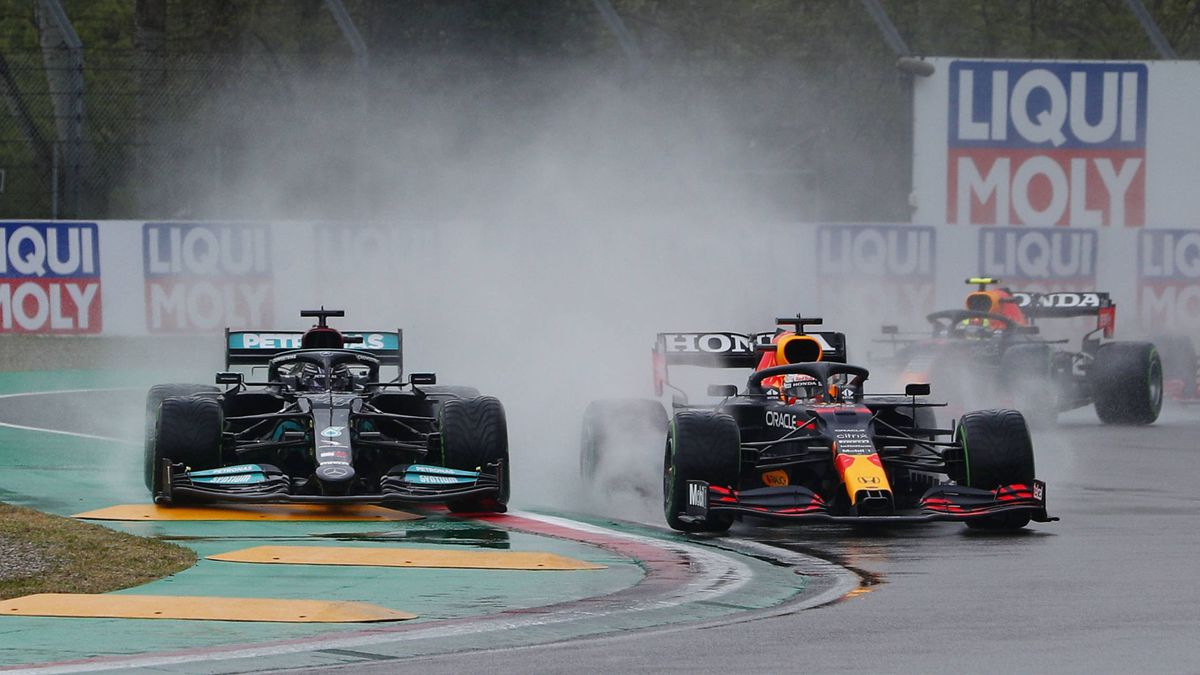 Verstappen reina en Imola y Hamilton soluciona su propio error: Sainz, quinto