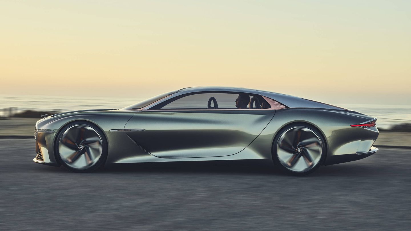 Bentley no ha explicado qué tipo de coche será su primer eléctrico, pero podría ser un gran GT.