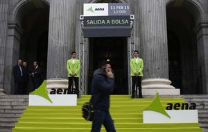Santander y BBVA, entre las manos fuertes del debut de Aena