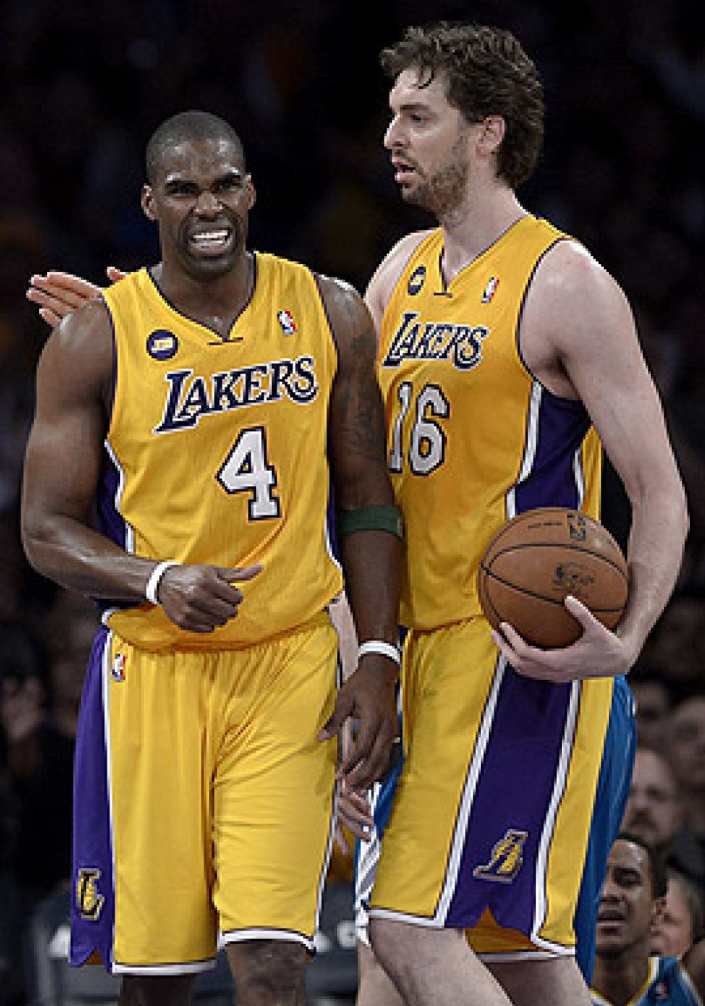 Foto: La conexión entre Bryant y Gasol hace que los Lakers vuelvan a depender de sí mismos