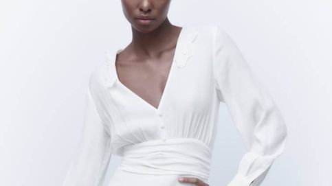 El nuevo vestido blanco de Zara con efecto vientre plano