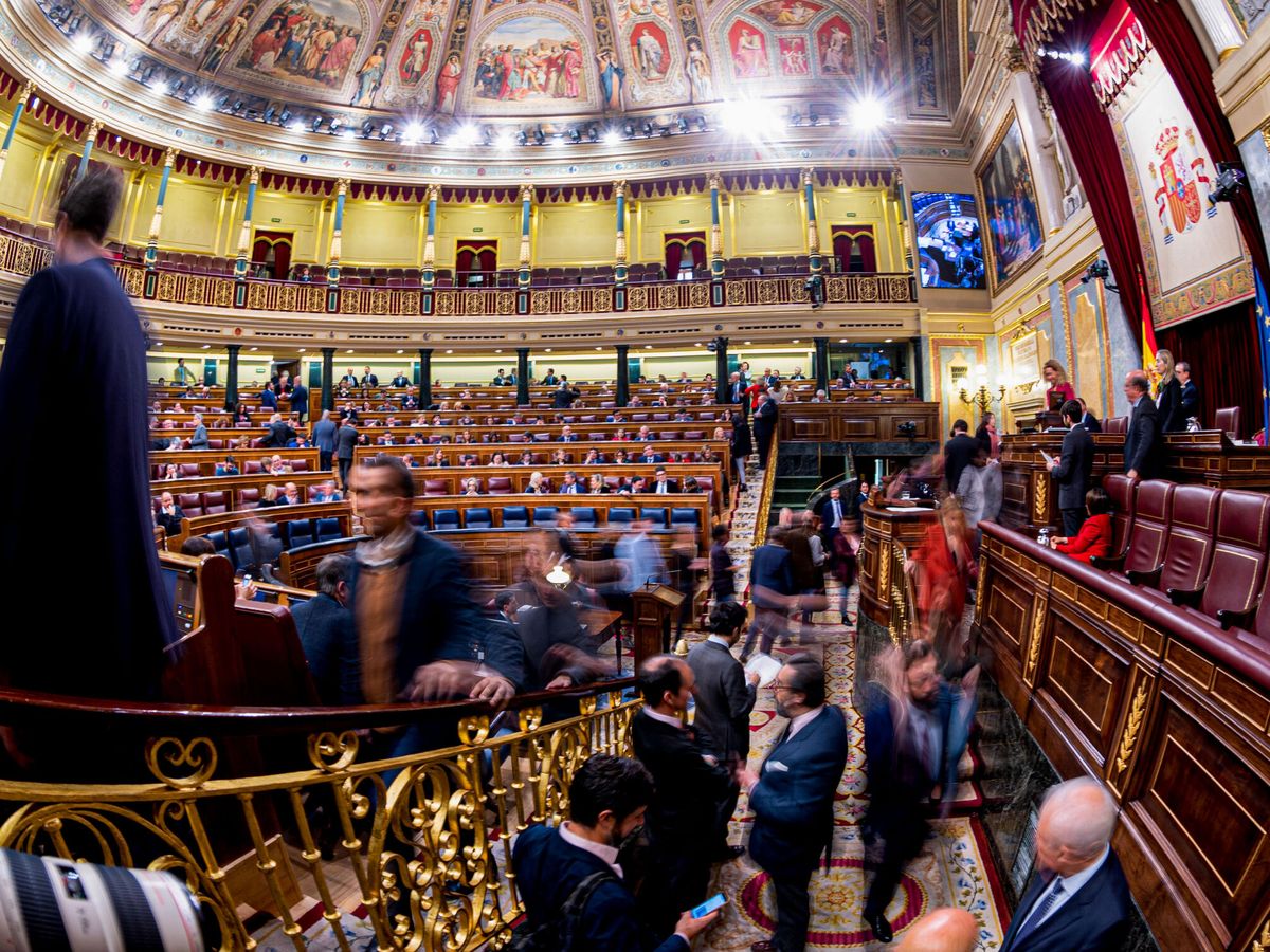 Foto: Vista del pleno del Congreso. (EFE/Fernando Villar)