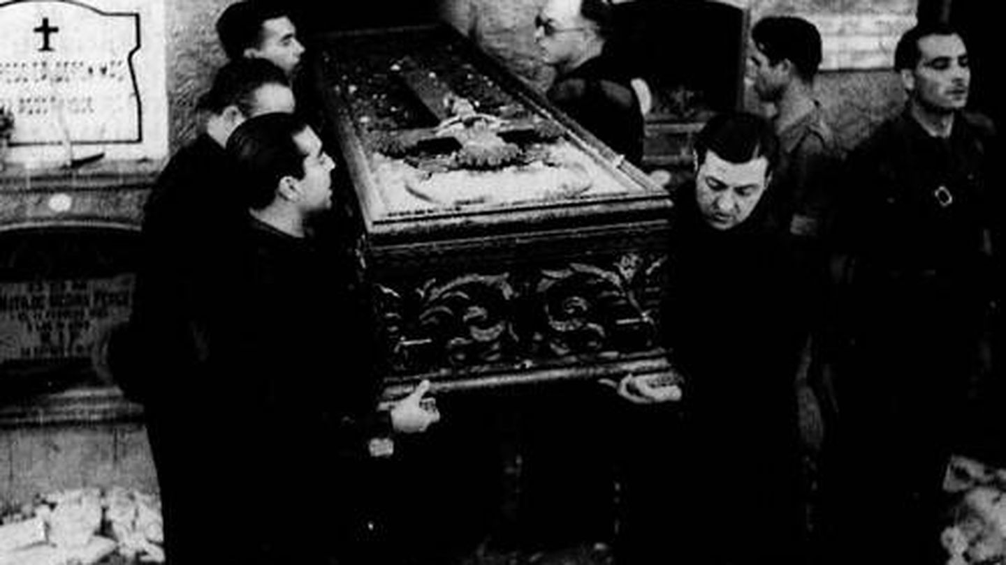 Los tres vía crucis del cadáver de Primo de Rivera: abusado por la  República, Franco y ahora el PSOE