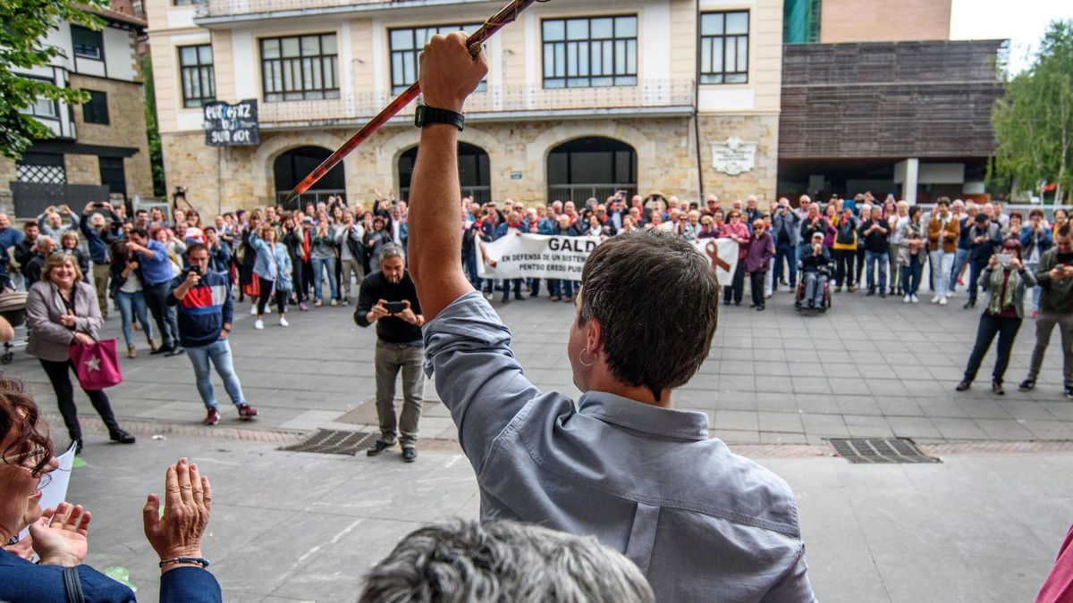 El nuevo ciclo político español se inicia con el nombramiento de más de 8.000 alcaldes
